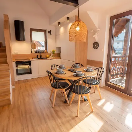 Aparatament Mandala Apartmán *